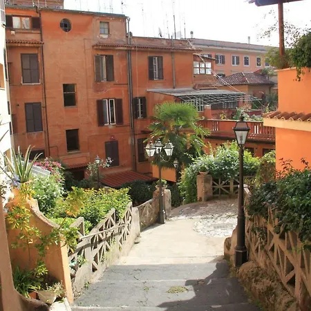 Apartman Charming Gianicolo *